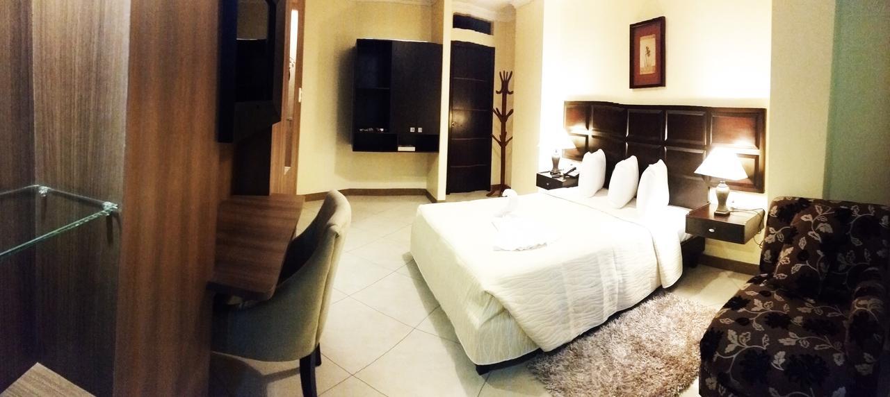 Atlantic Blue Hotel Guayaquil Buitenkant foto
