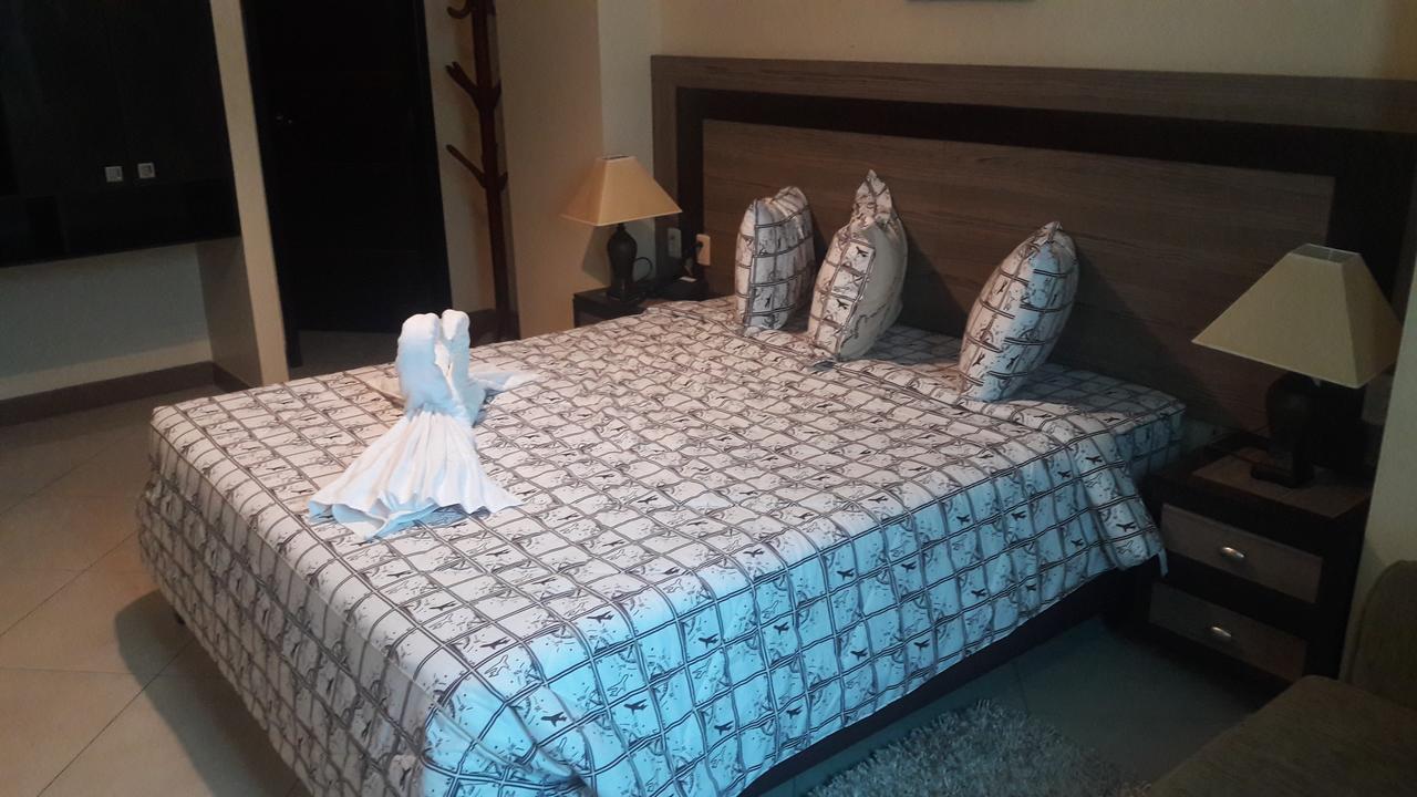 Atlantic Blue Hotel Guayaquil Buitenkant foto