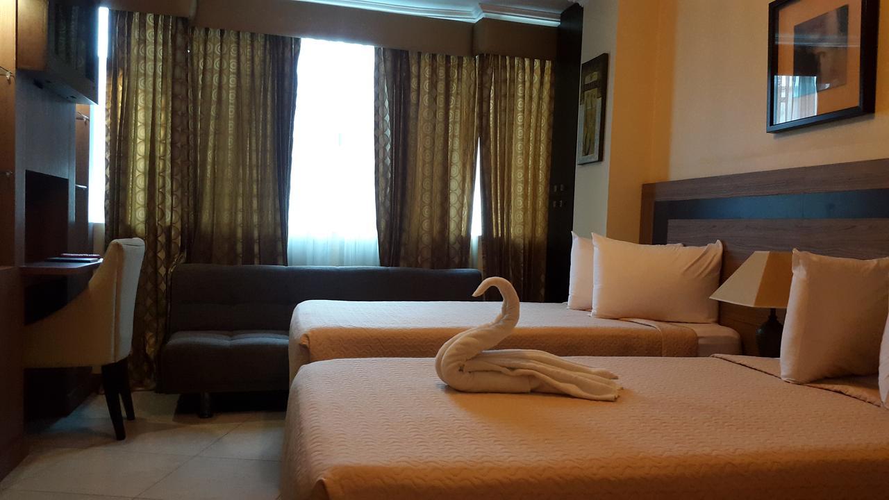 Atlantic Blue Hotel Guayaquil Buitenkant foto