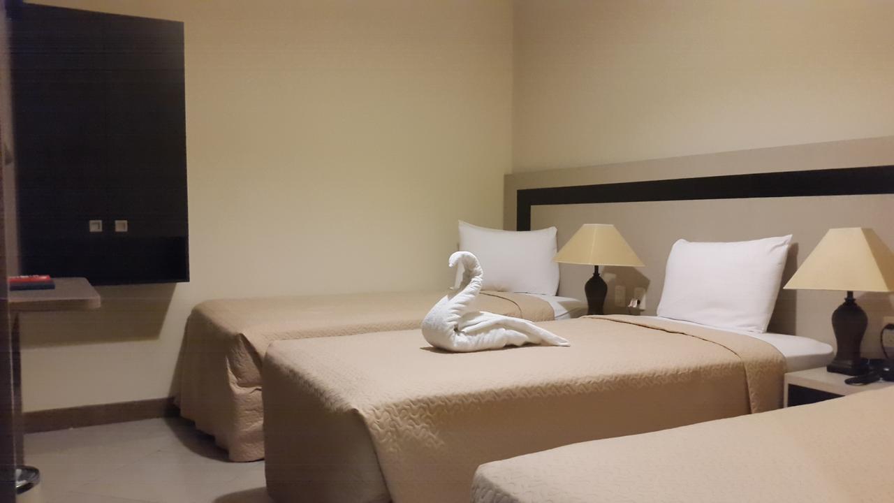 Atlantic Blue Hotel Guayaquil Buitenkant foto