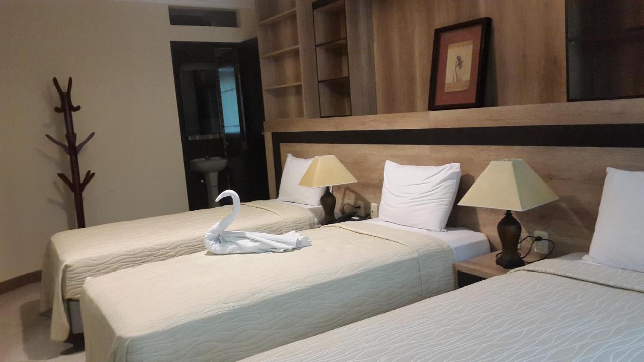 Atlantic Blue Hotel Guayaquil Buitenkant foto