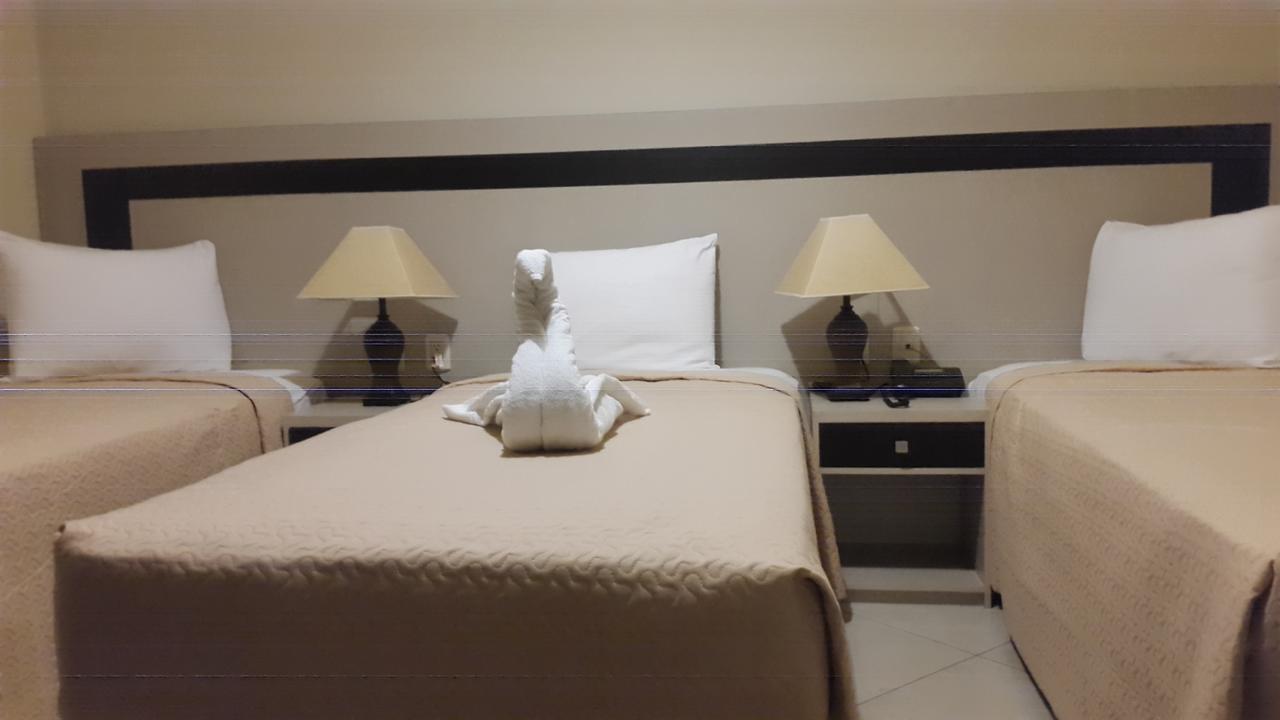 Atlantic Blue Hotel Guayaquil Buitenkant foto